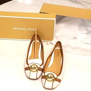 Michael Kors Lillie Moc brand new